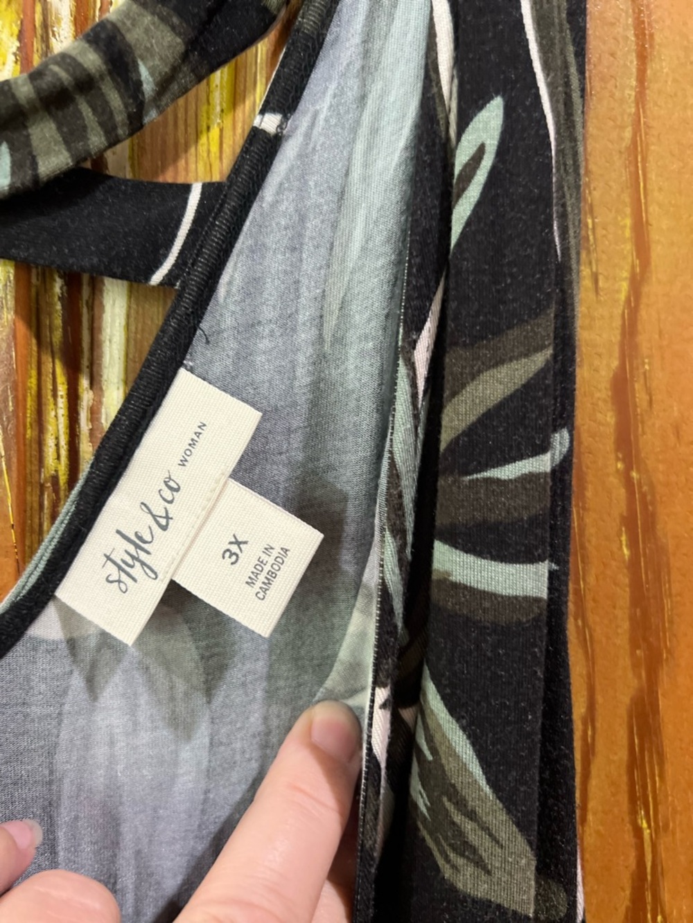 Style & Co. Black Sleeveless Midi Dress with Green and White Leaf Print - Picture 2 of 8